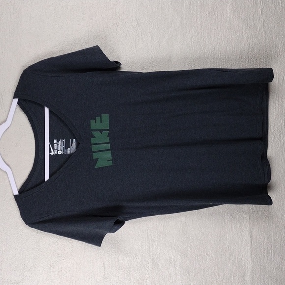 The Nike Tee Dark Gray Athletic Cut V-Neck Short Sleeve Pullover Tee Shirt Top - Picture 2 of 6